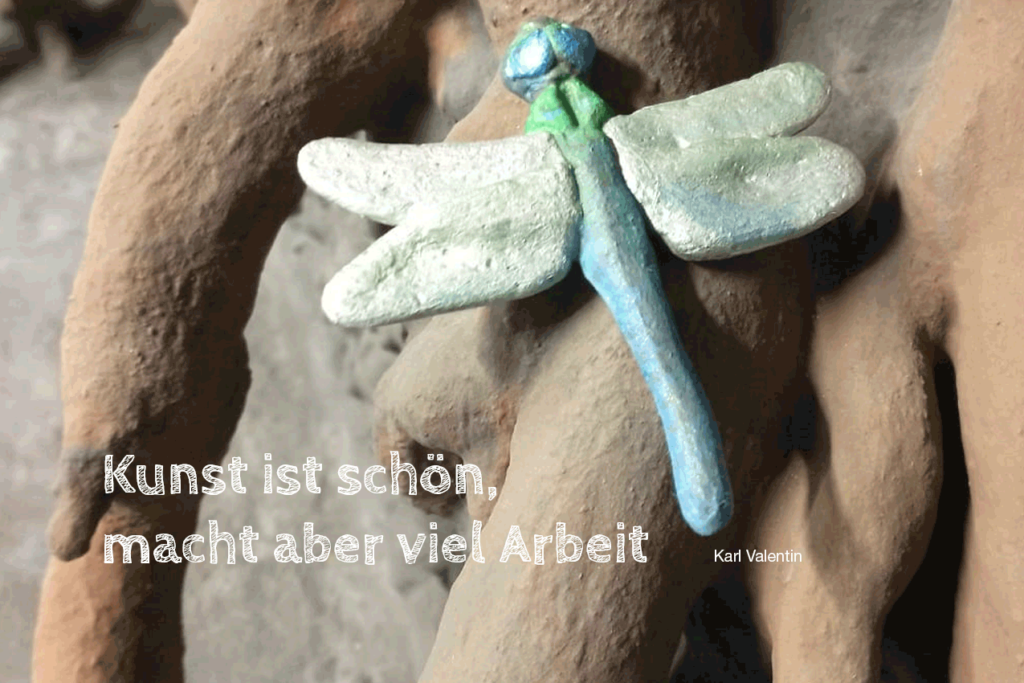 Libelle am Wolperdinger-Brunnen Kunst ist schön, macht aber viel Arbeit - Karl Valentin